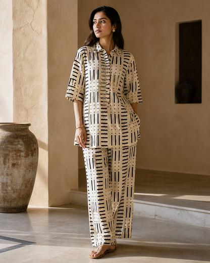 White And Black Cotton Blend Printed Kurti Set